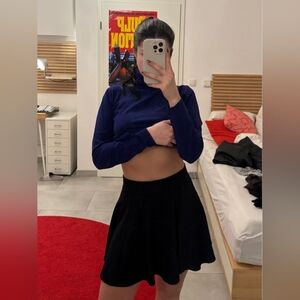 H&M Black High Waist Mini Skirt